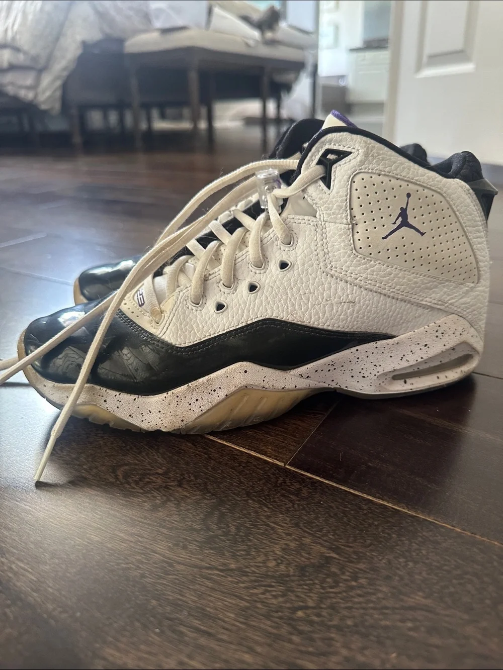 Jordan White Black Purple High-Top Basketball Shoes